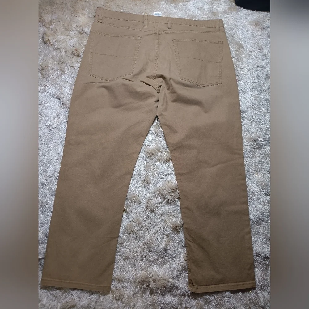 Chaps Tan Chinos Classic Style